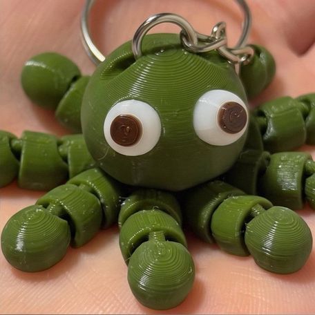 3D printed articulated keychain